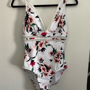 Tommy Hilfiger bathing suit - size 8
